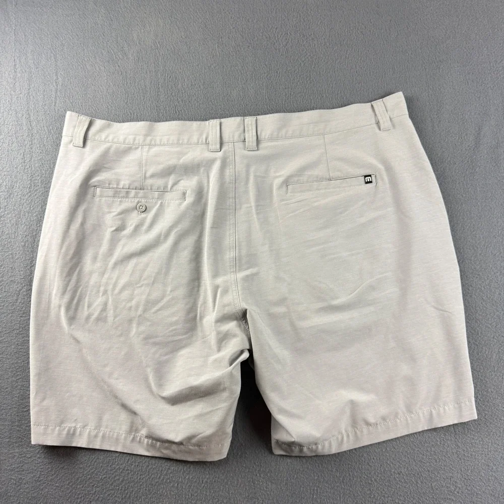 Travis Mathew Beck Shorts Mens 42 (Fit 44) Gray Performance Golf Stretch Wicking